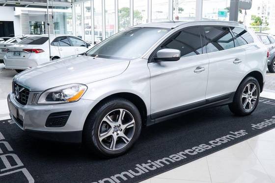 VOLVO XC60 2.0 T5 DYNAMIC FWD TURBO GASOLINA 4P AUTOMÁTICO